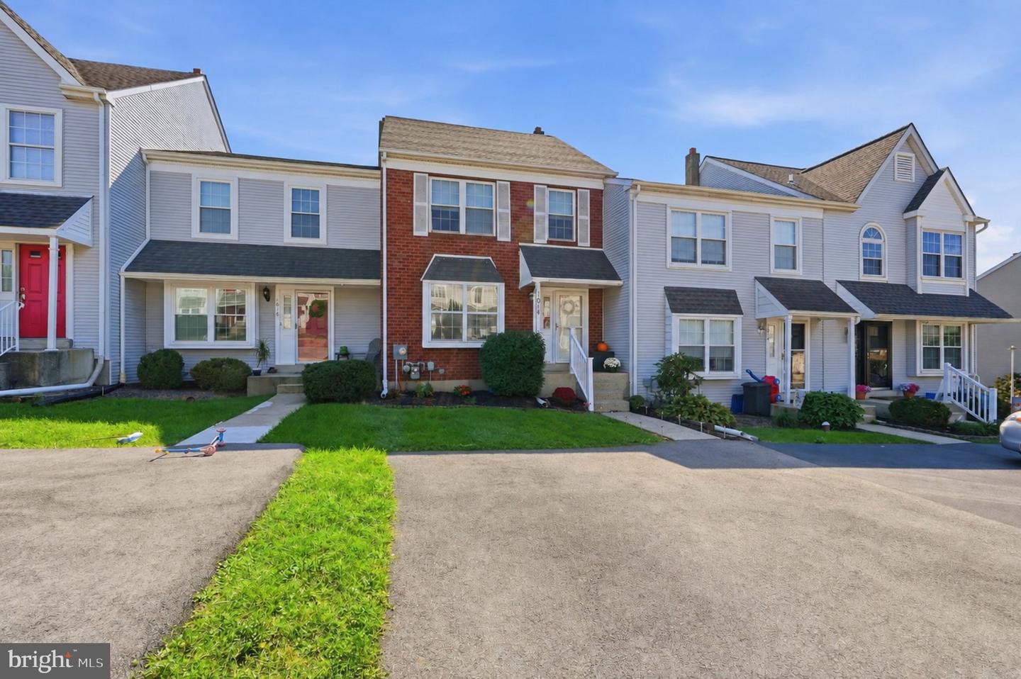 1014 Rafter Rd # Property Photo 35