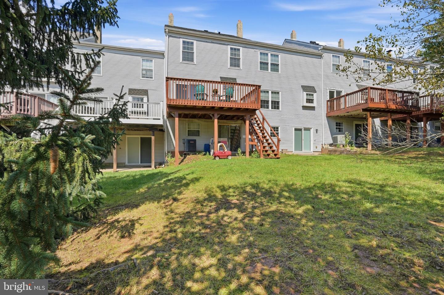 1014 Rafter Rd # Property Photo 37