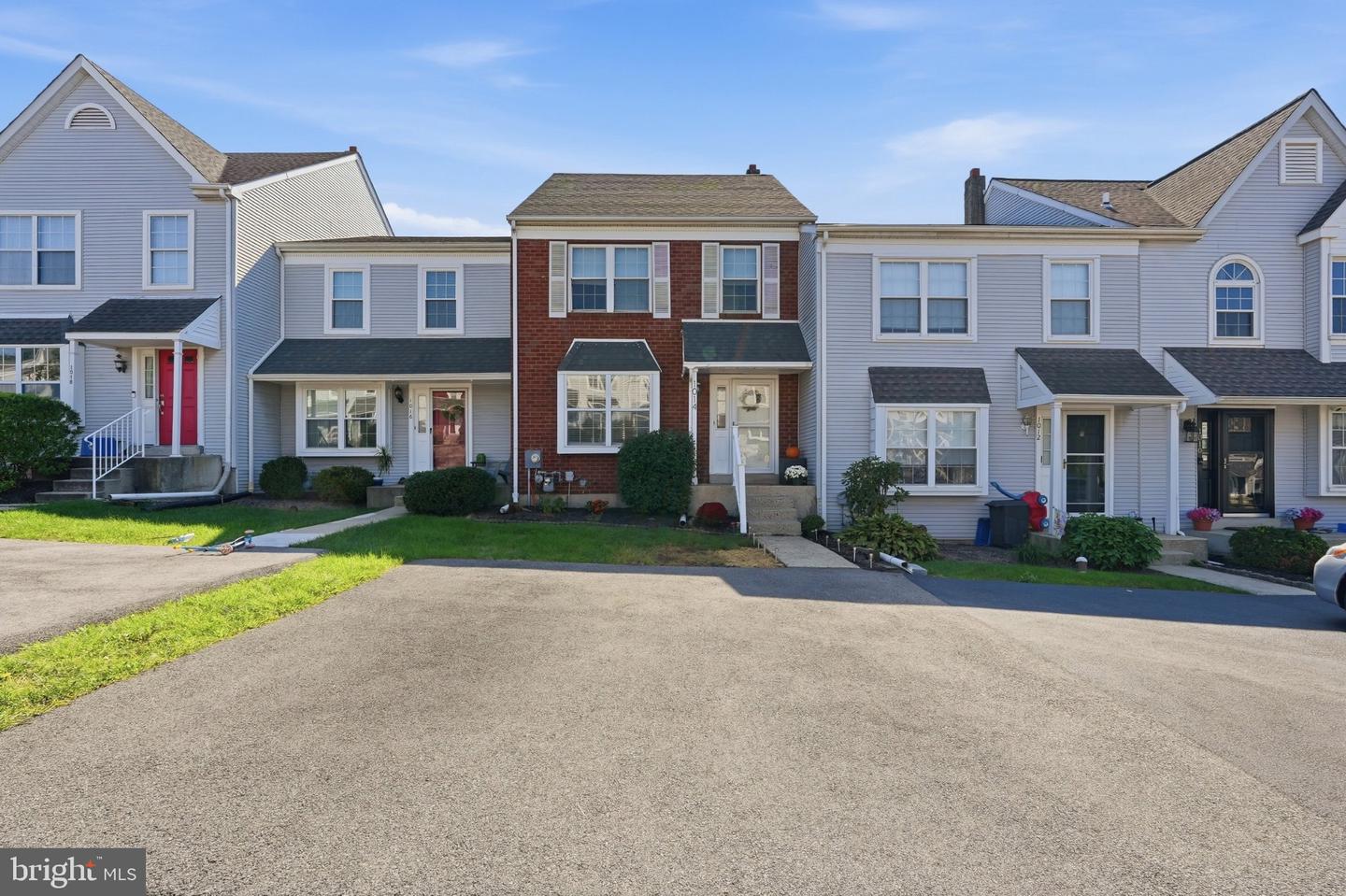 1014 Rafter Rd # Property Photo 47