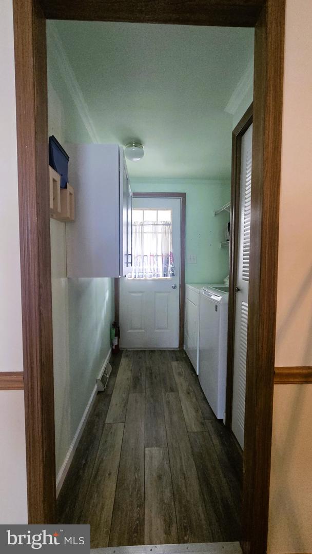 30 Juniper Ct E # Property Photo 13