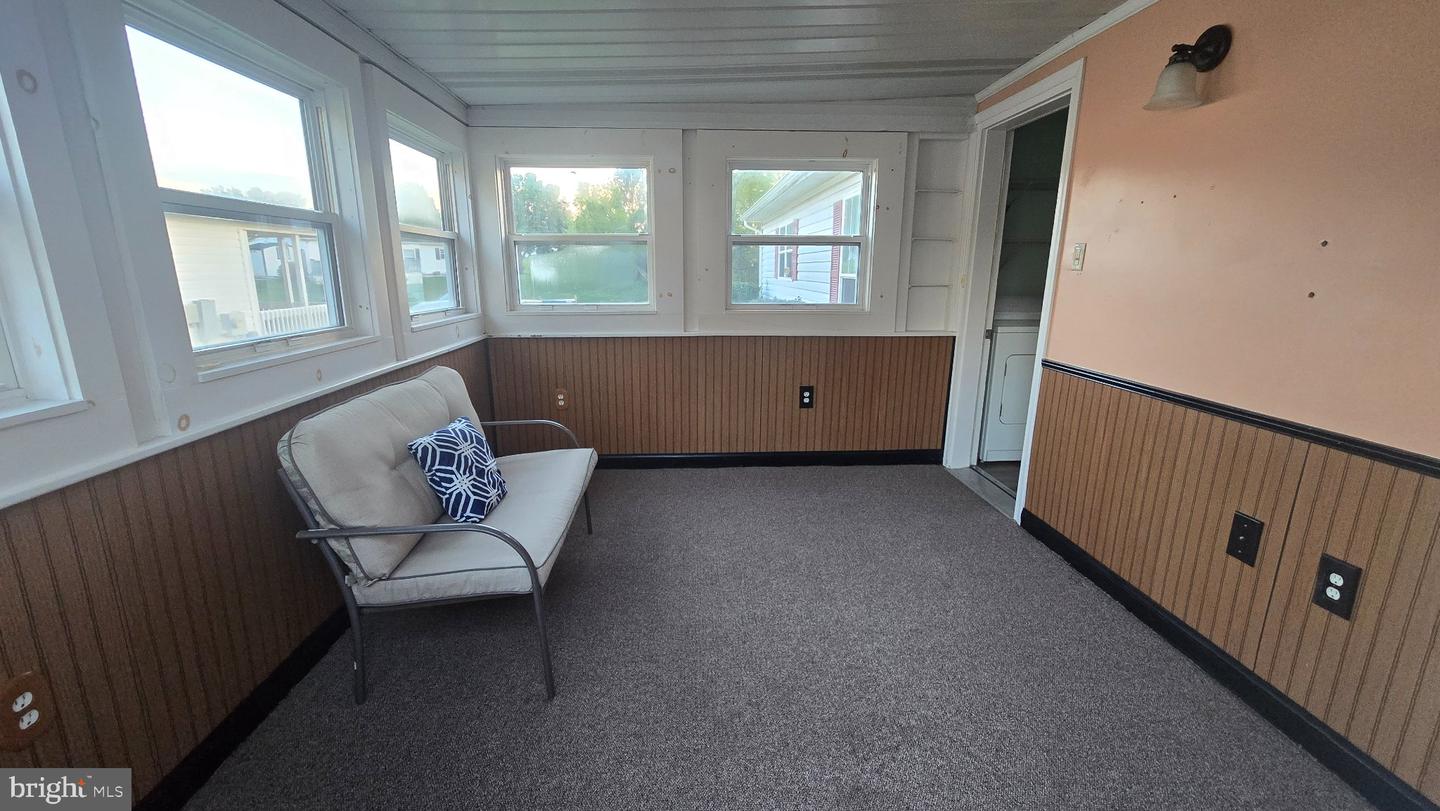 30 Juniper Ct E # Property Photo 21