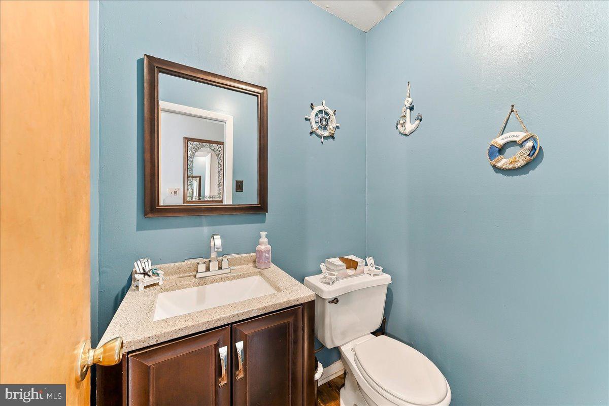 102 Walnut Ridge Est Property Photo 16