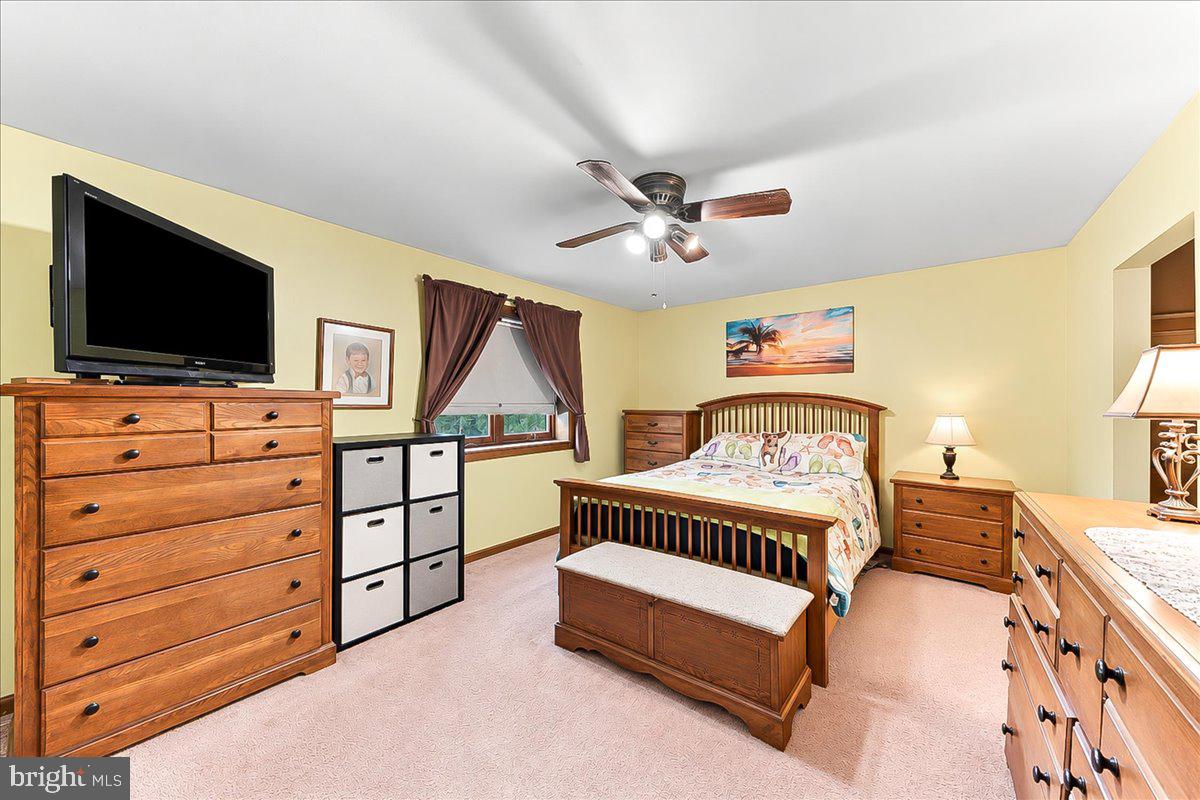 102 Walnut Ridge Est Property Photo 18