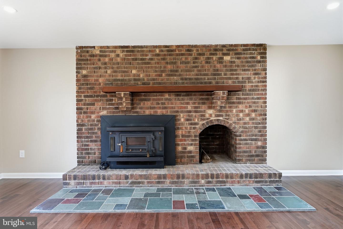 244 E Monument Ave # Property Photo 5