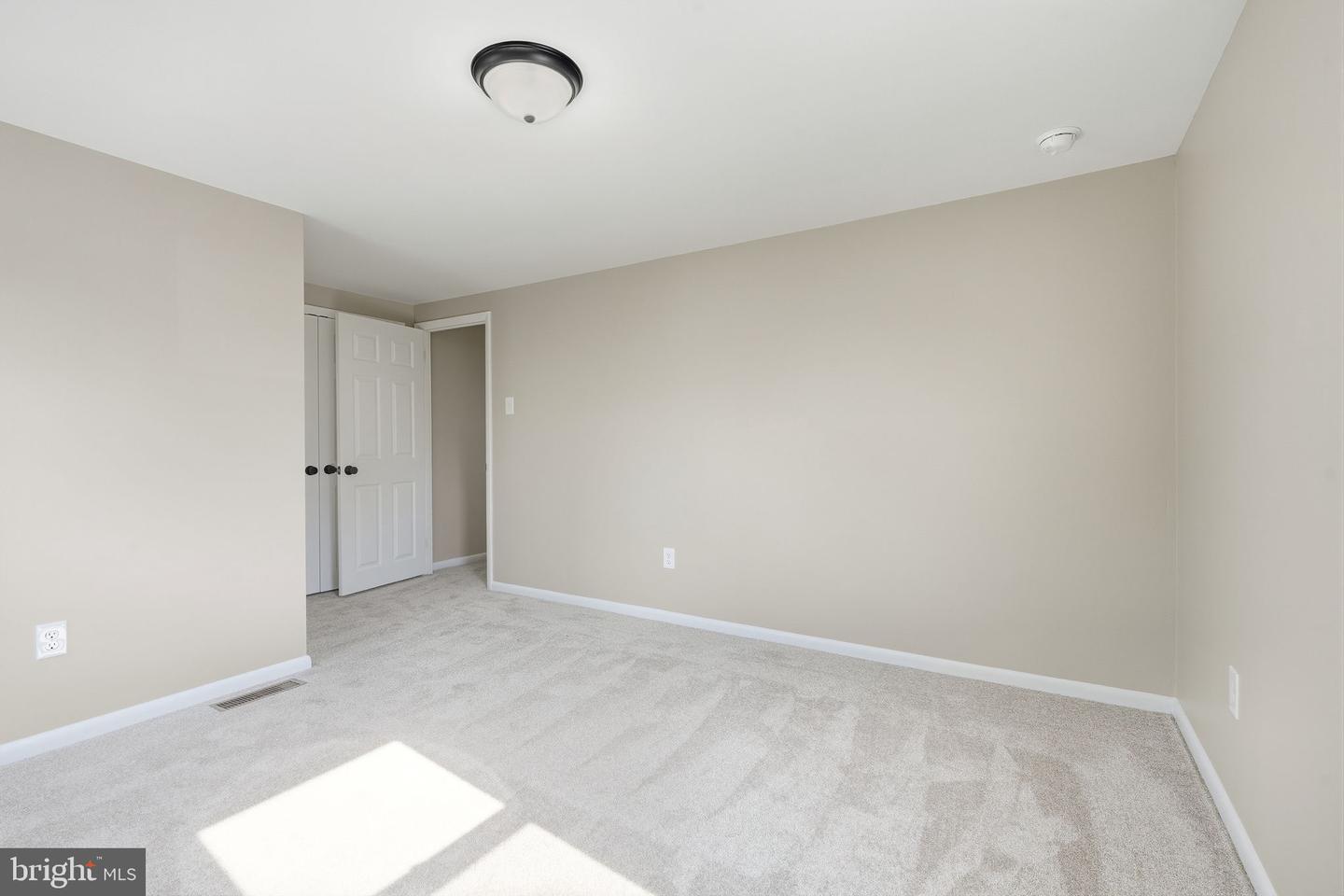 244 E Monument Ave # Property Photo 20