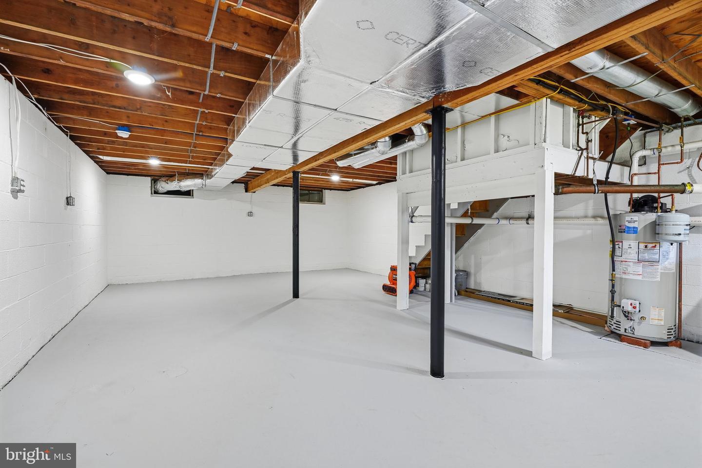 244 E Monument Ave # Property Photo 23