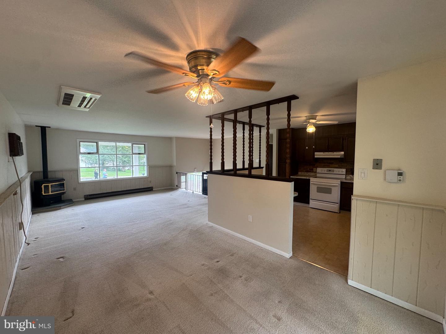 1170 Woodmere Dr # Property Photo 7
