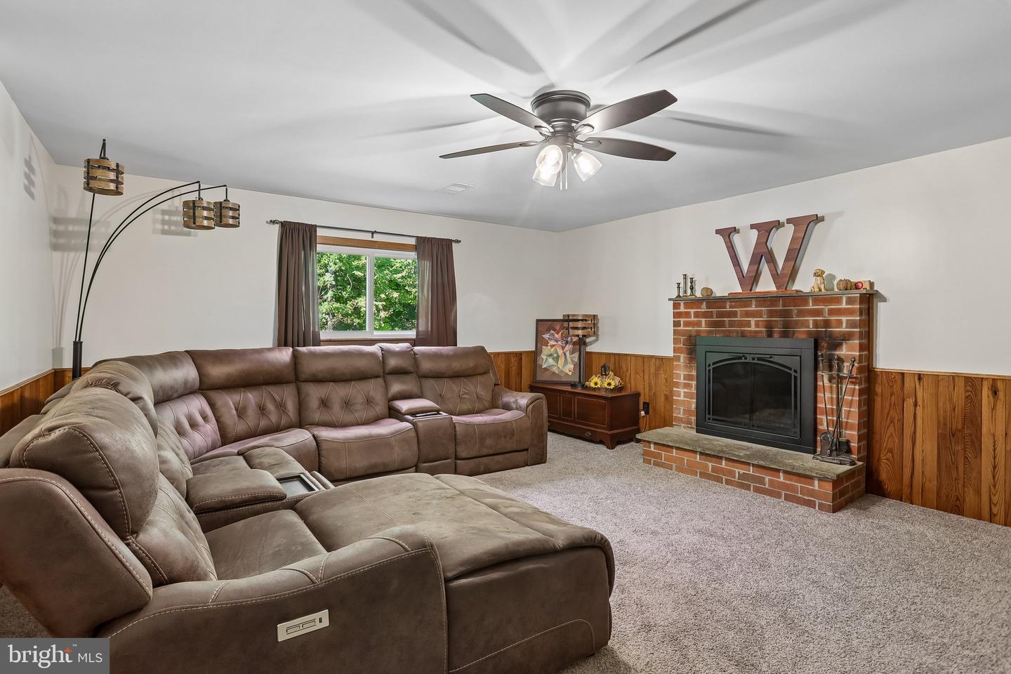 729 Mockingbird Ln # Property Photo 12