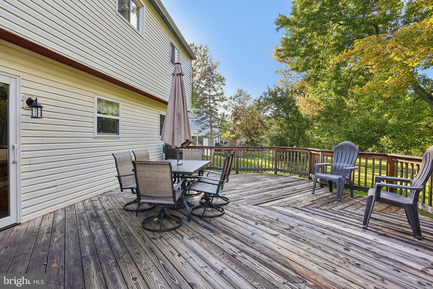 729 Mockingbird Ln # Property Photo 32