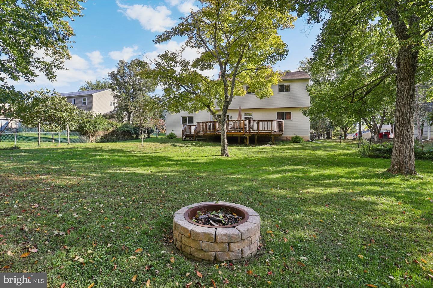 729 Mockingbird Ln # Property Photo 33