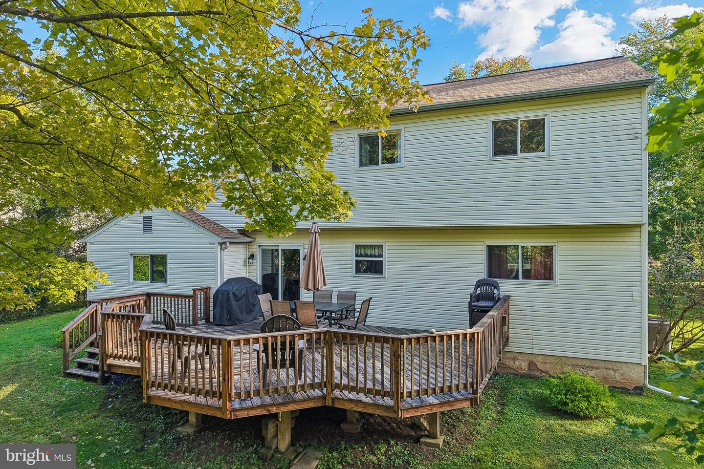 729 Mockingbird Ln # Property Photo 35