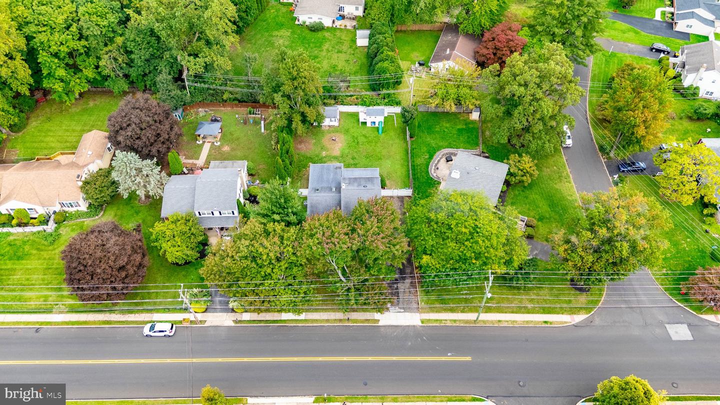 418 W Moreland Ave Property Photo 46
