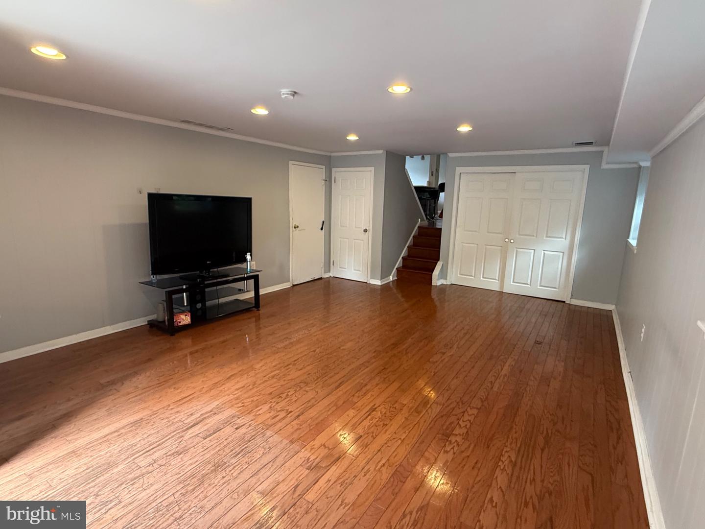 512 Haverford Ave Property Photo 22