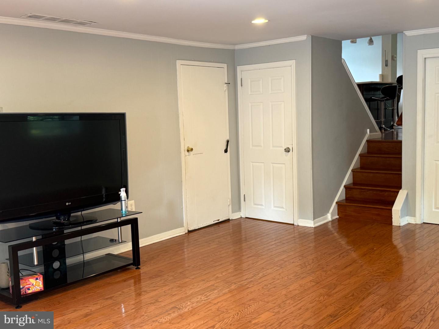 512 Haverford Ave Property Photo 24