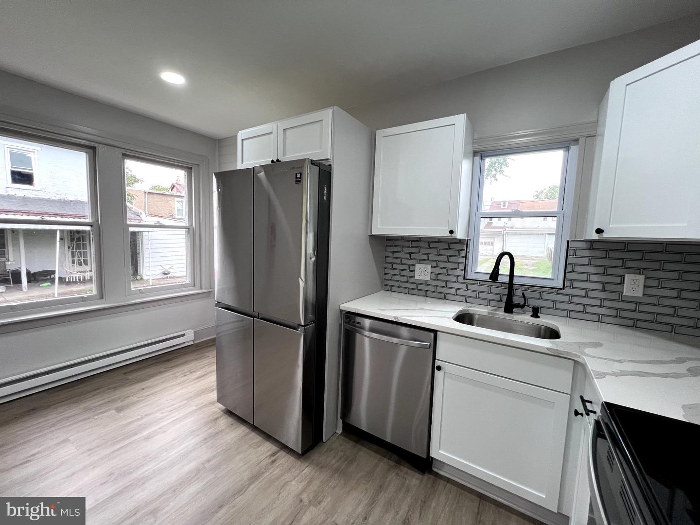37 W 2nd St # Property Photo 15