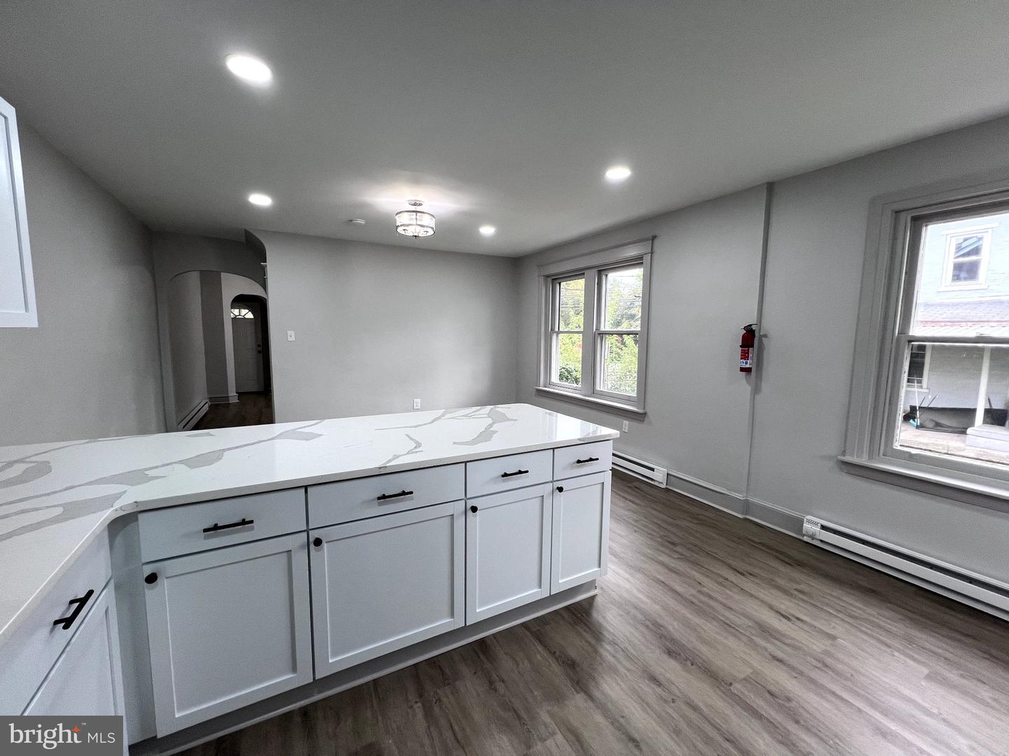 37 W 2nd St # Property Photo 16