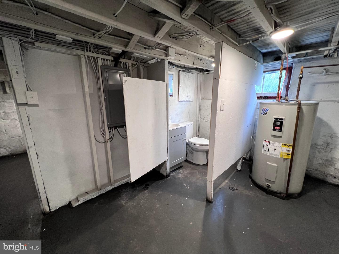 37 W 2nd St # Property Photo 36
