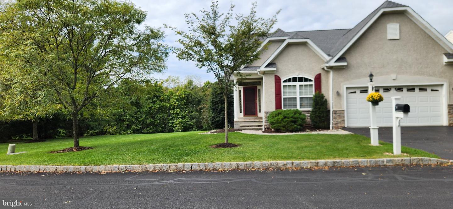 745 Crestview Blvd # Property Photo 1