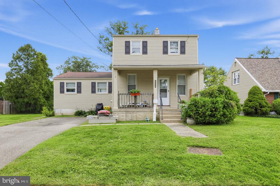 220 Orlemann Ave Property Photo 1