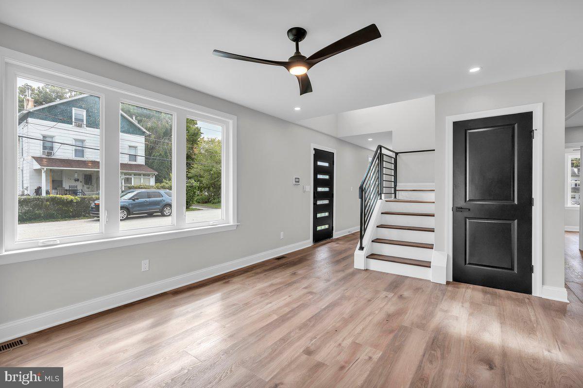 369 Gwynedd Ave # Property Photo 7