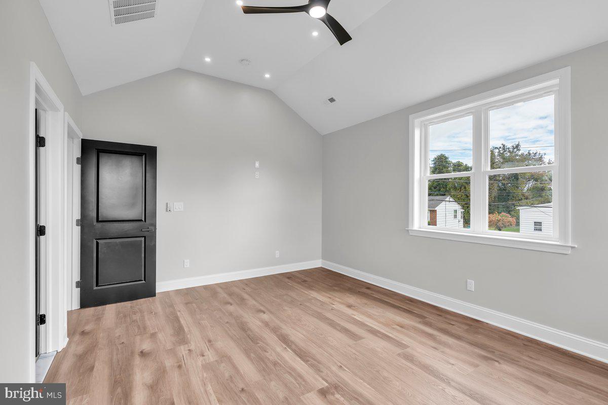 369 Gwynedd Ave # Property Photo 21