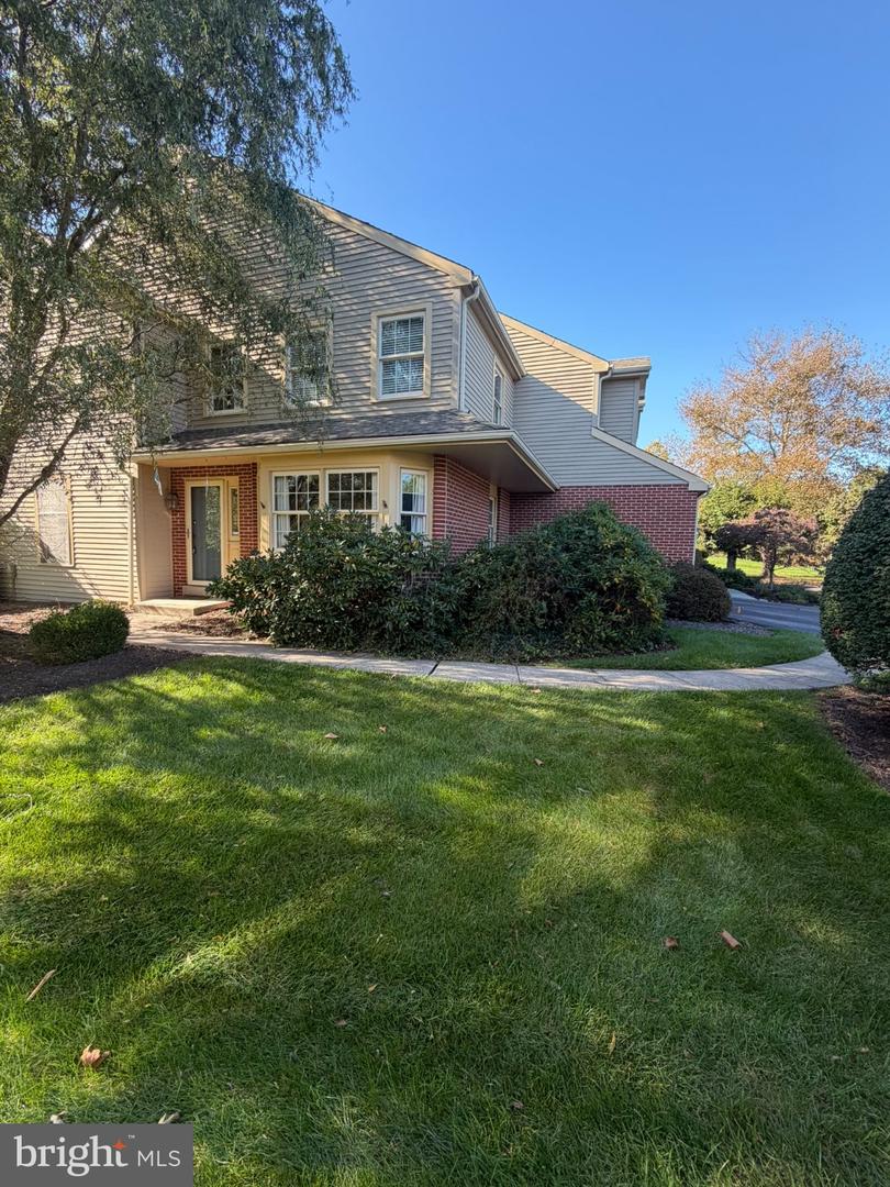 212 Nevin Ln # Property Photo 1