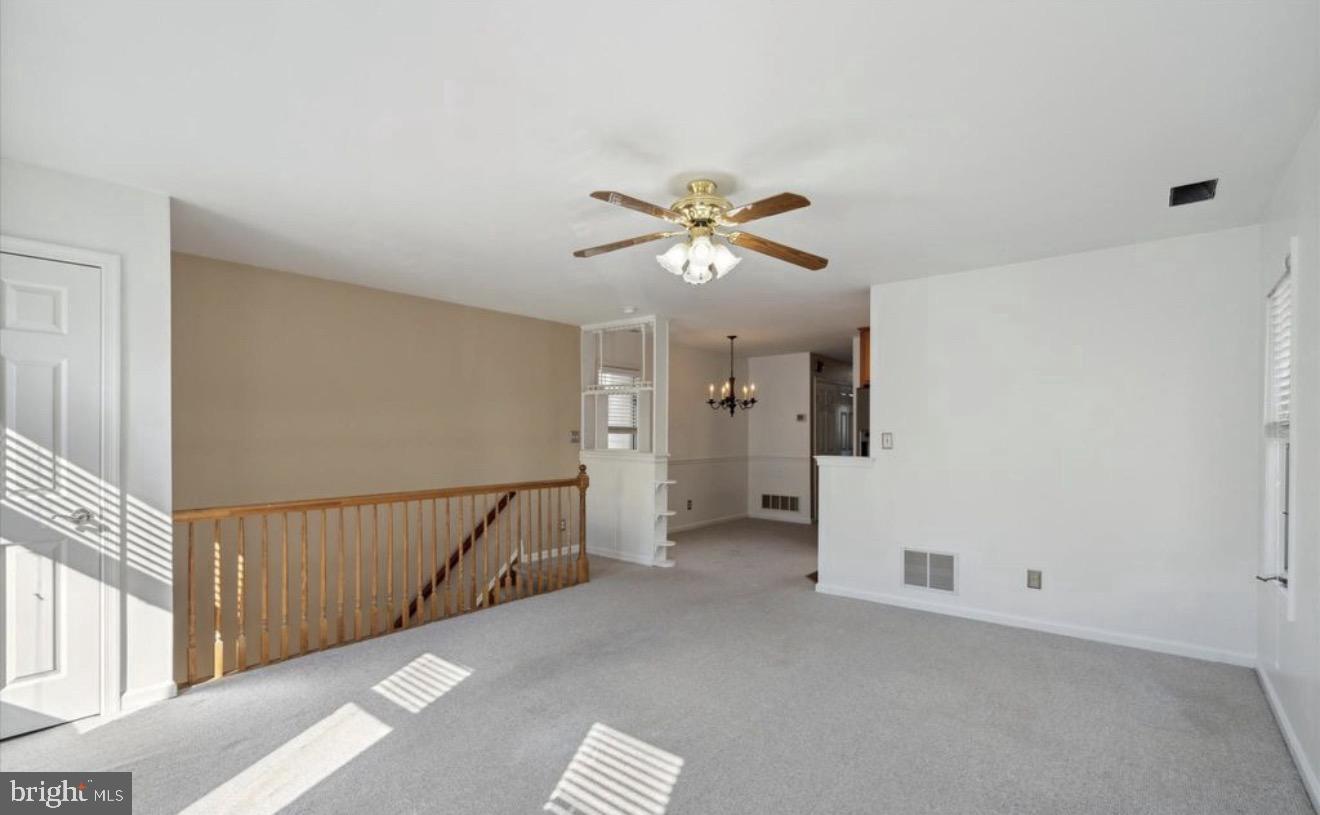 212 Maple St #1 Property Photo 2