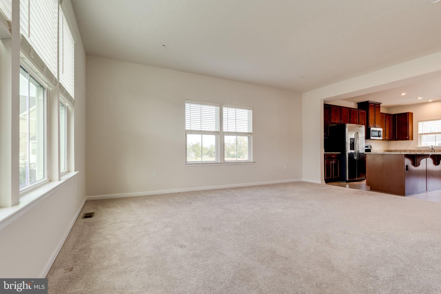 2 Ryan Ct Property Photo 9
