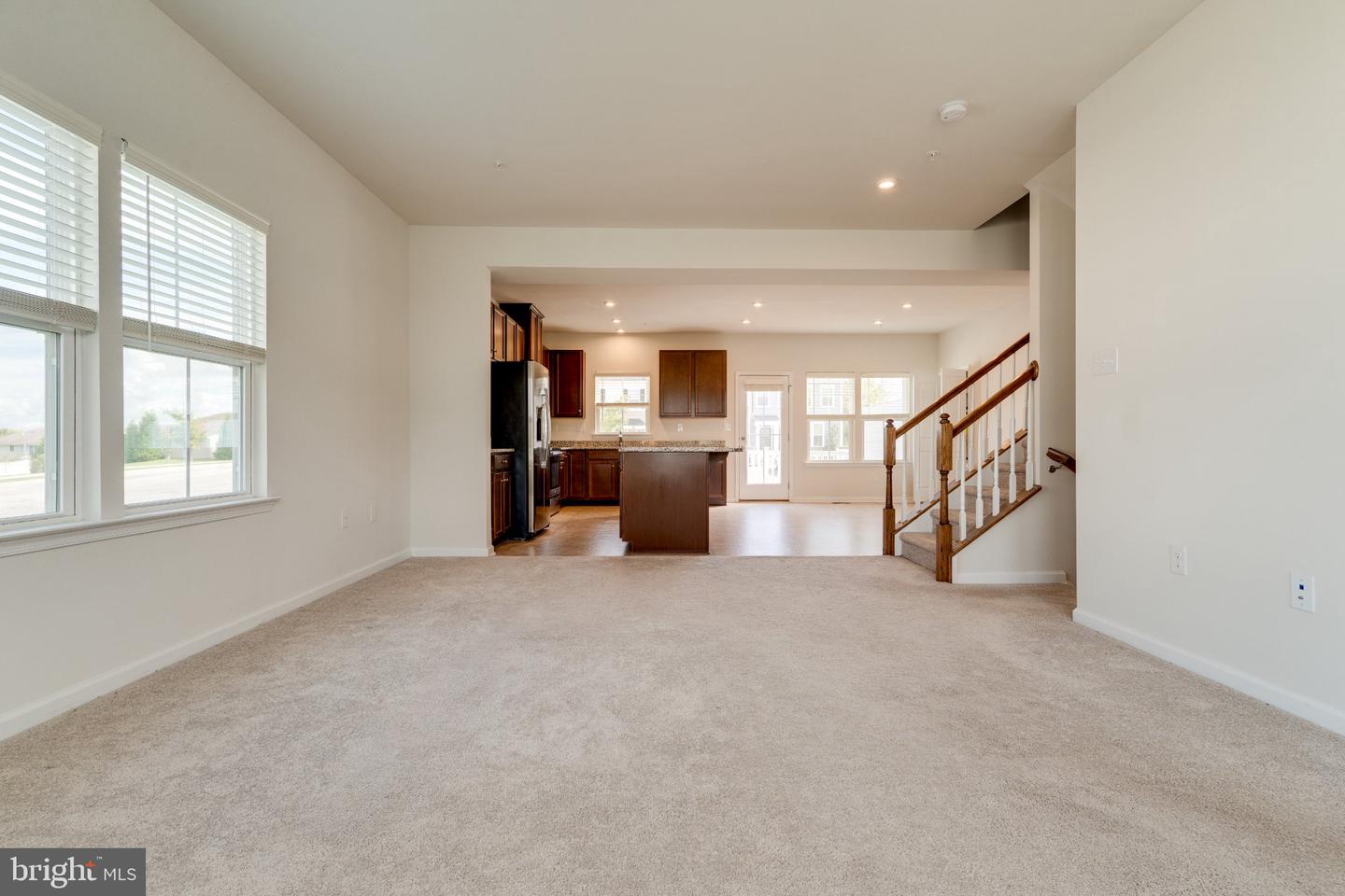 2 Ryan Ct Property Photo 10
