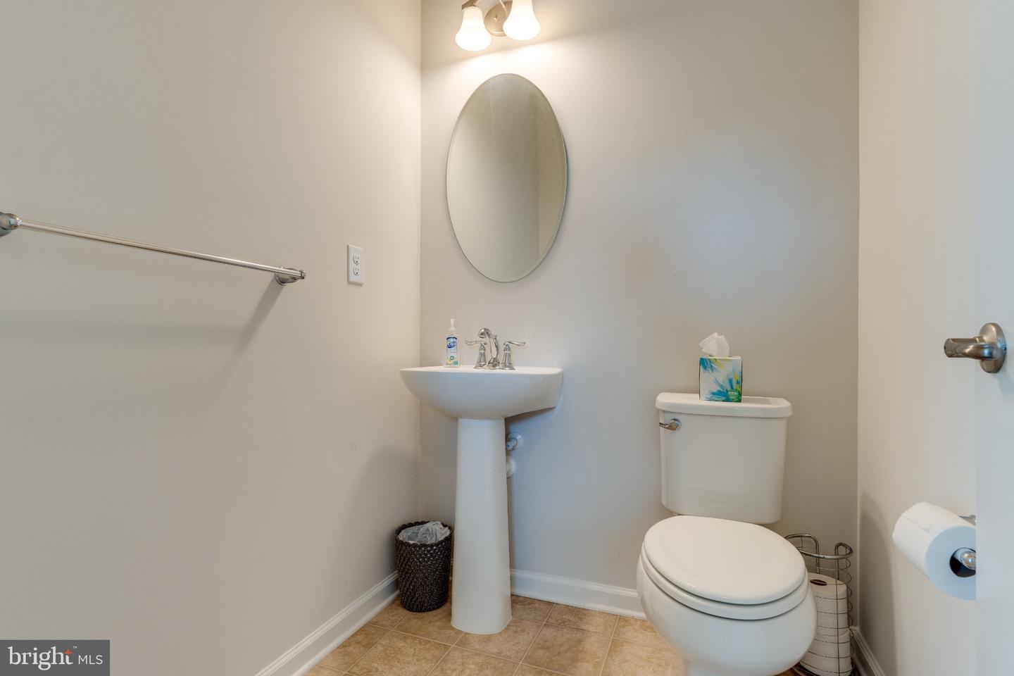 2 Ryan Ct Property Photo 12