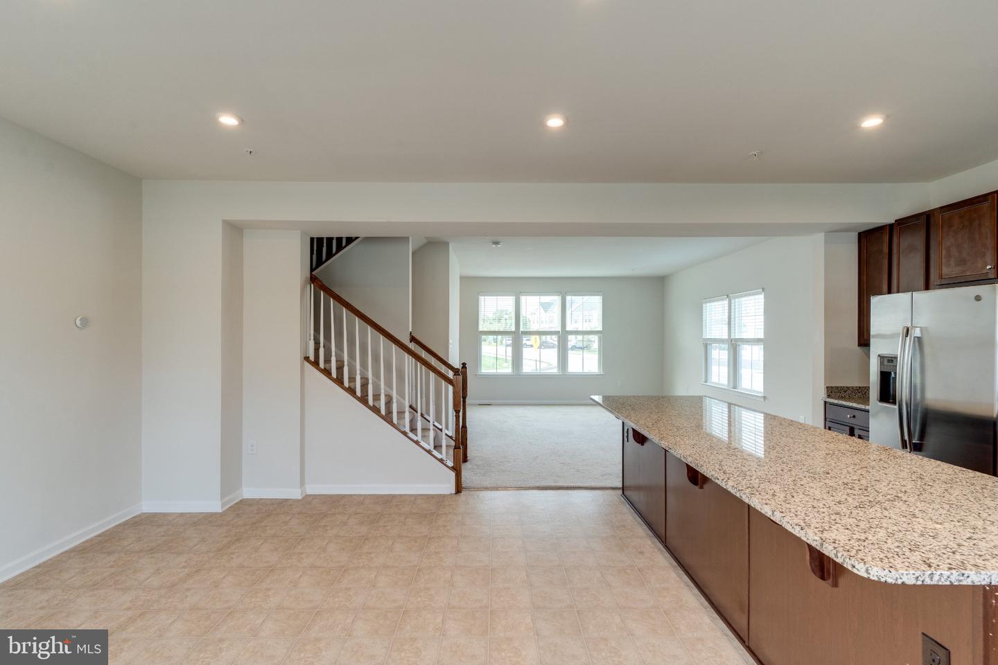 2 Ryan Ct Property Photo 17