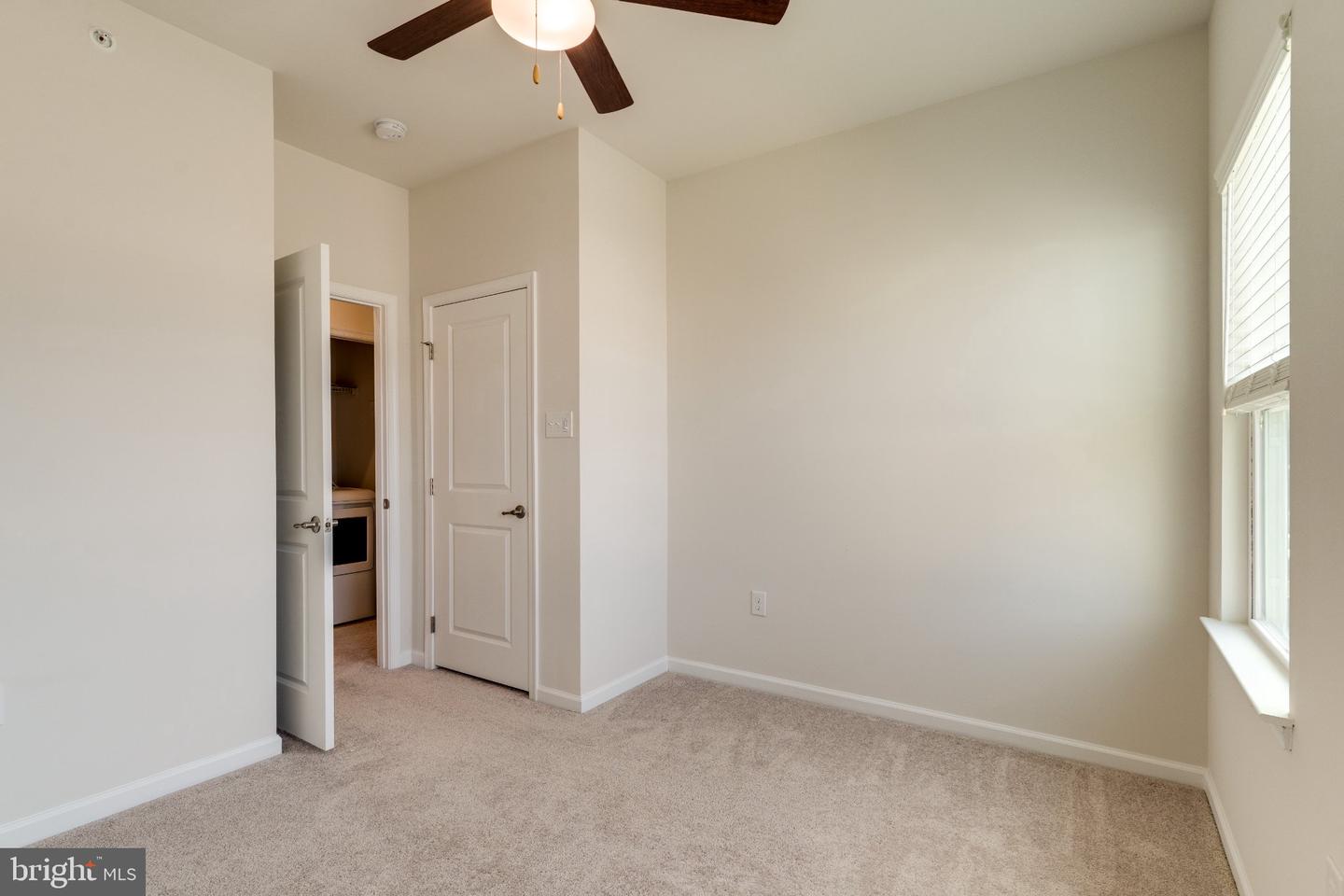 2 Ryan Ct Property Photo 33
