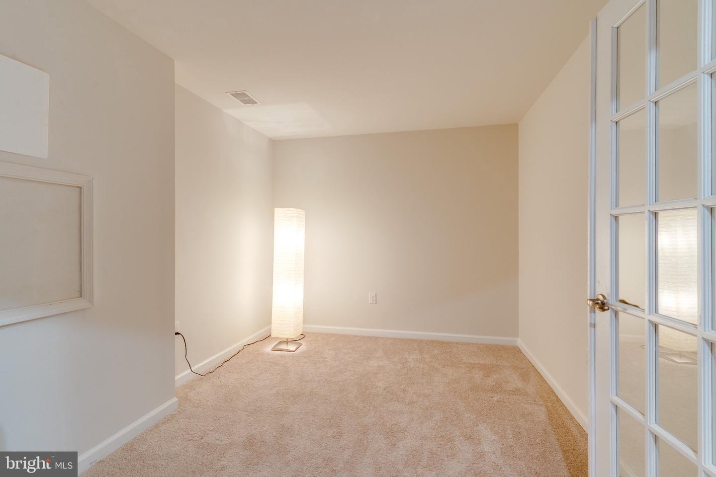 2 Ryan Ct Property Photo 39