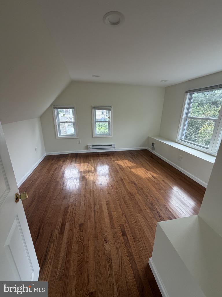 217 Simpson Rd Property Photo 12