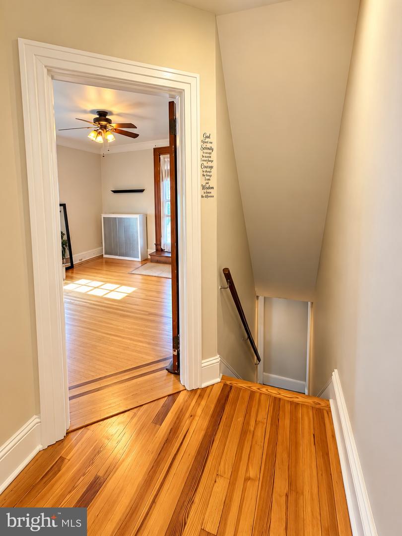 557 Hamilton St # Property Photo 18
