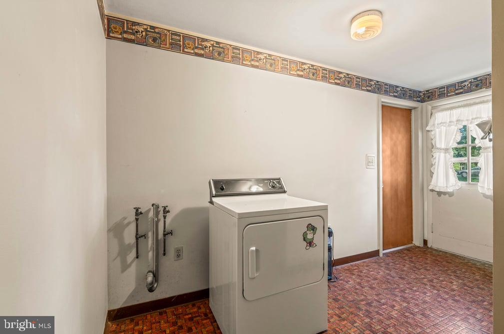 619 Morwood Rd # Property Photo 21