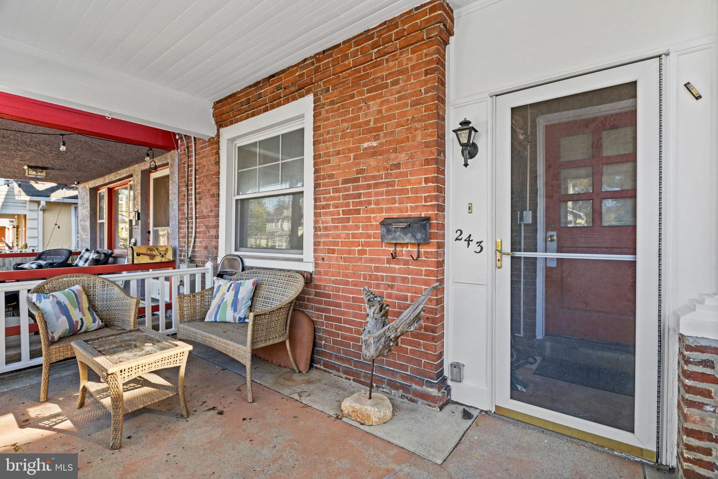 243 Hampden Ave Property Photo 5