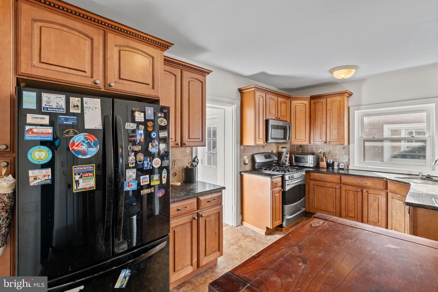 243 Hampden Ave Property Photo 14