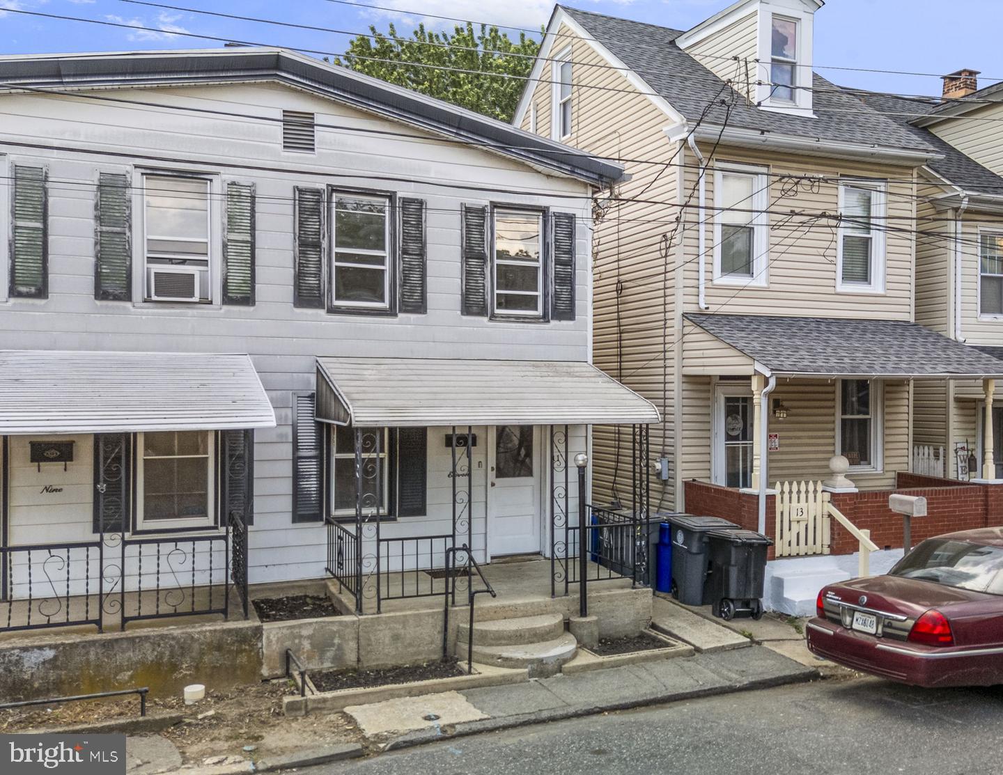11 S Plum St Property Photo 2