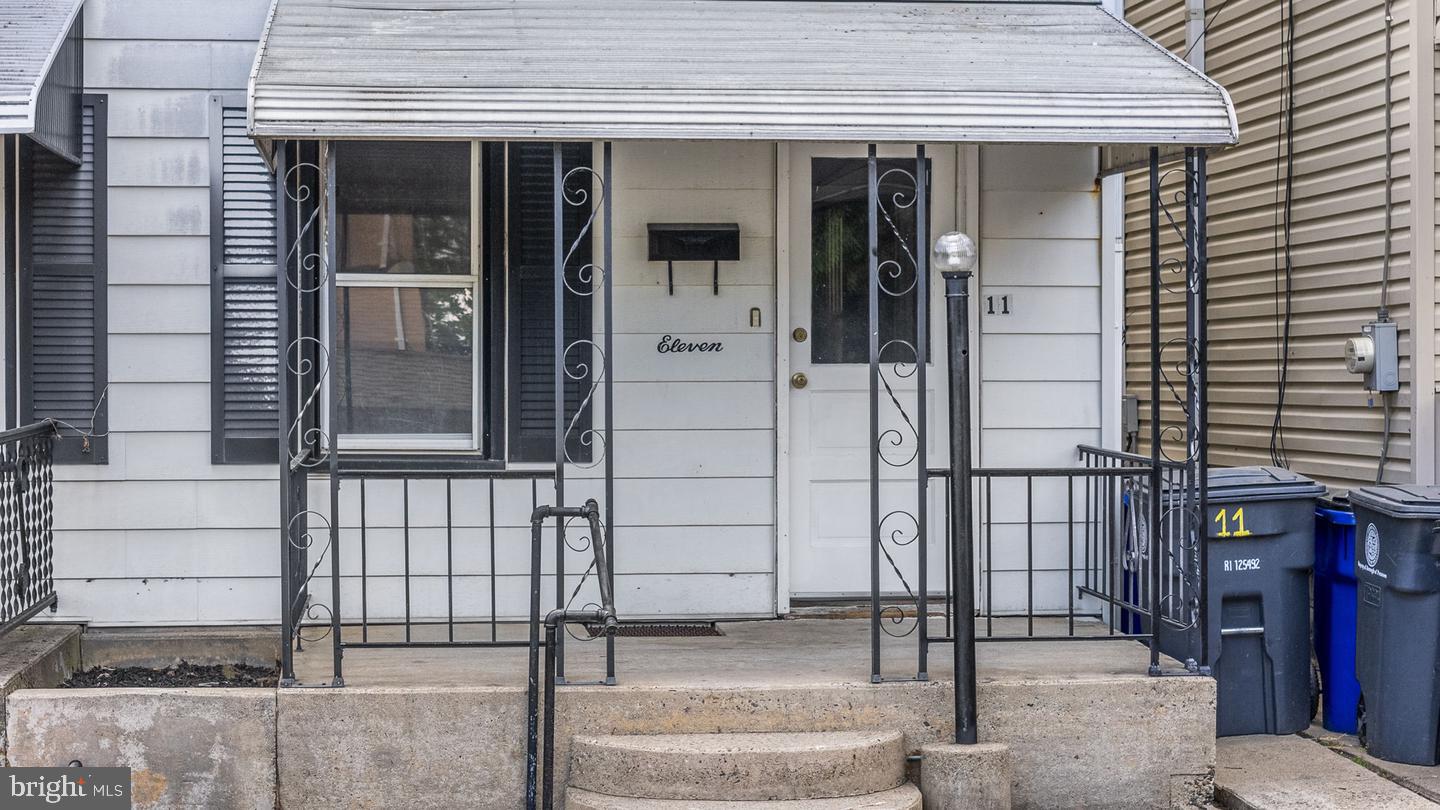 11 S Plum St Property Photo 3