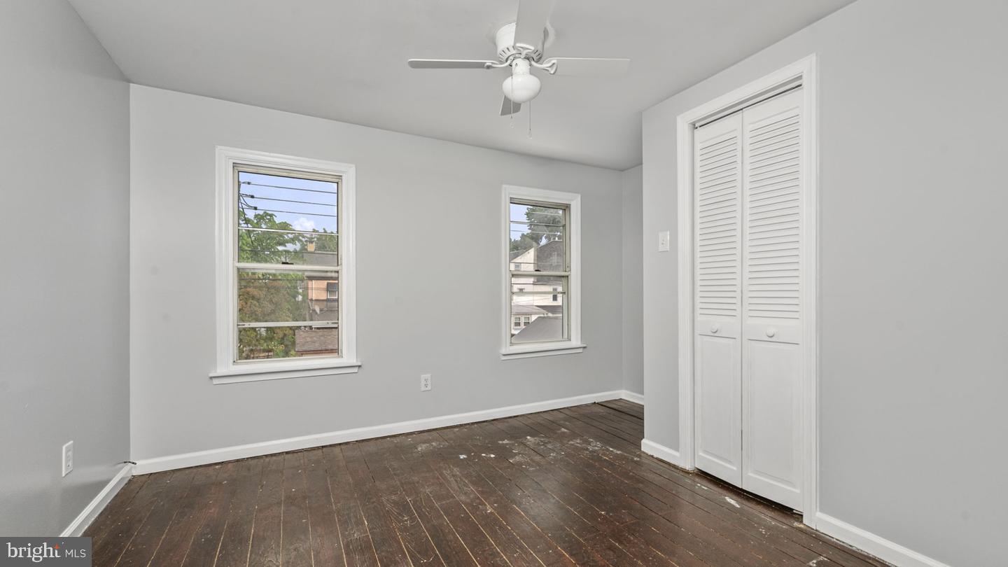 11 S Plum St Property Photo 15