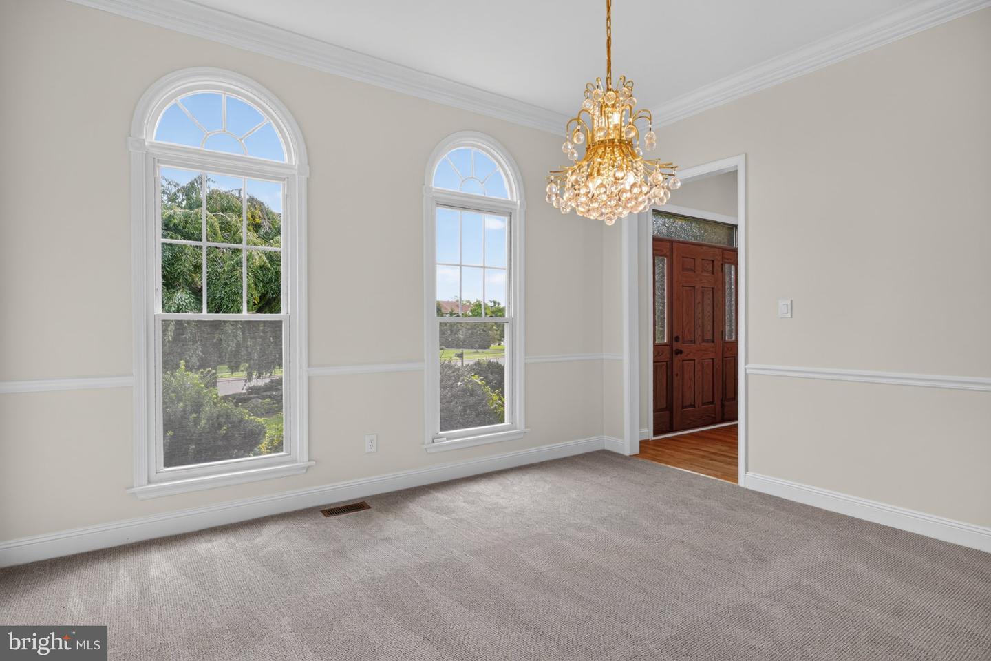 102 Trotter Ln # Property Photo 7