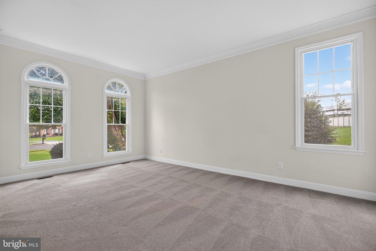 102 Trotter Ln # Property Photo 11