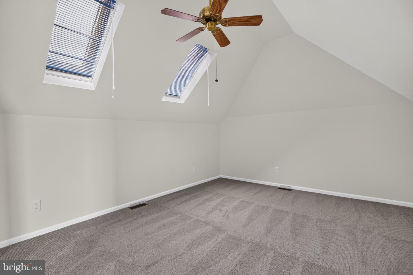 102 Trotter Ln # Property Photo 24
