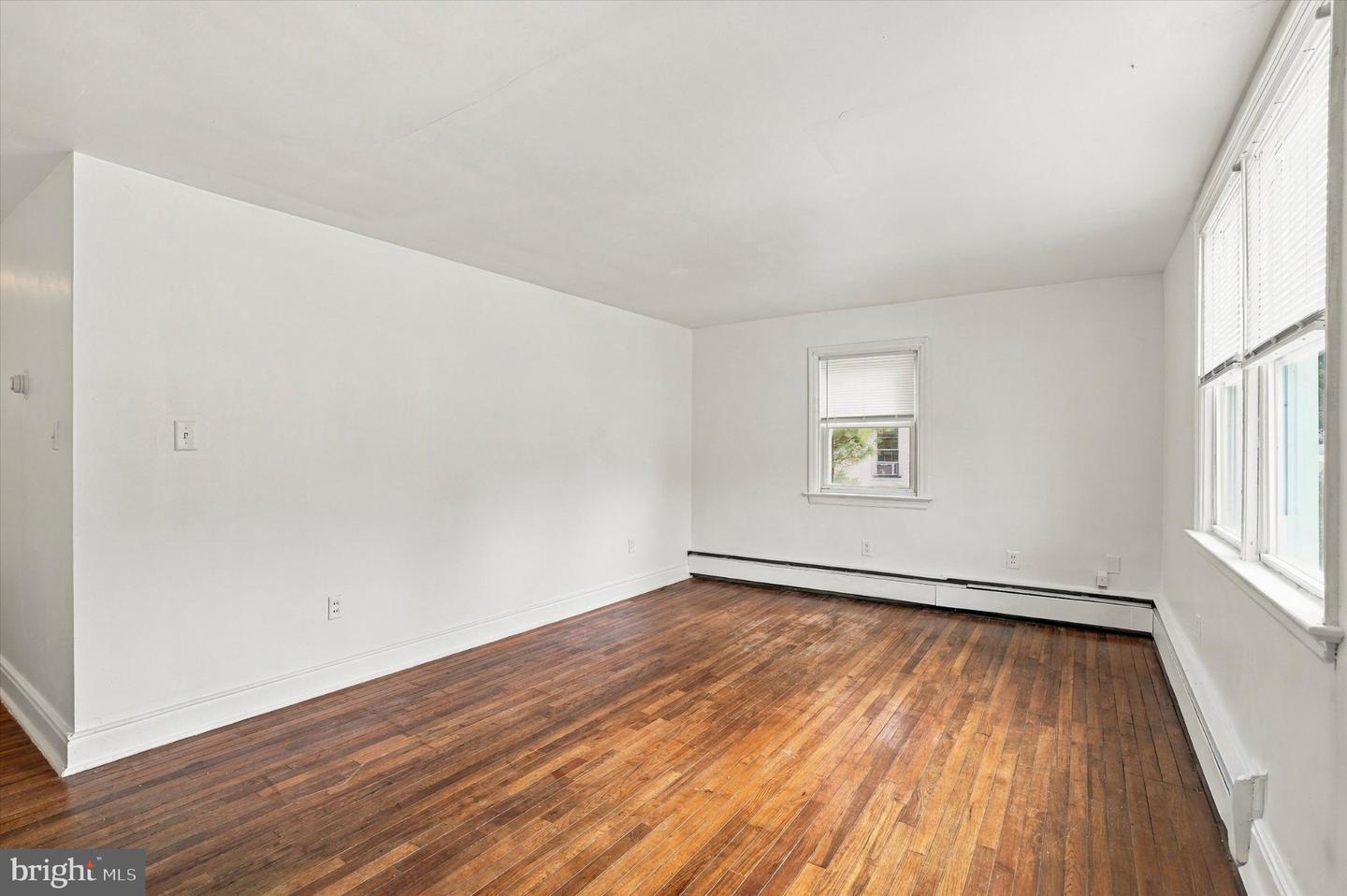 509 Bridge St Property Photo 14