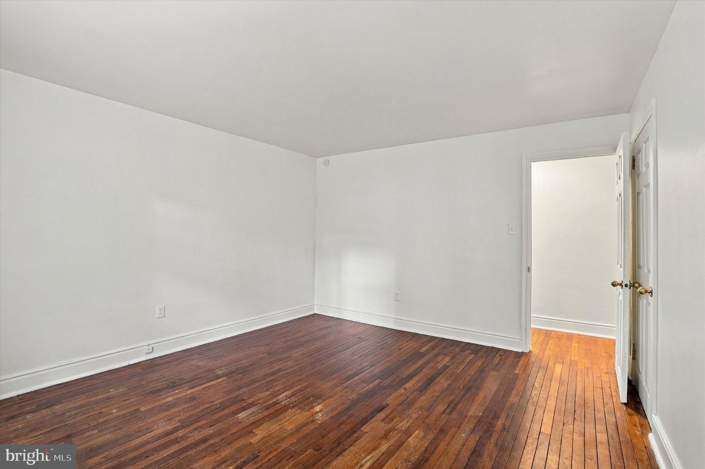 509 Bridge St Property Photo 15