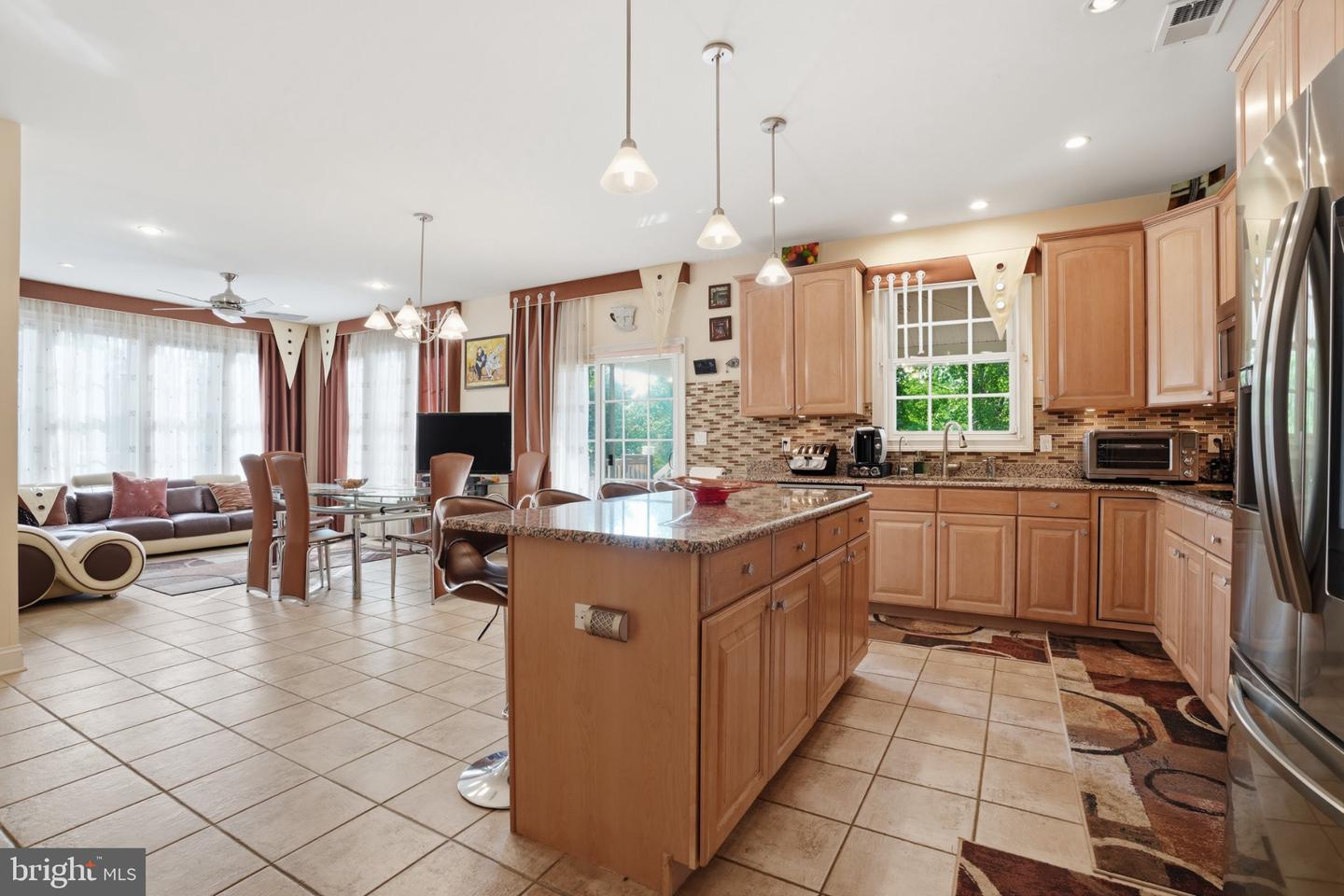2780 Honeysuckle Ln # Property Photo 32