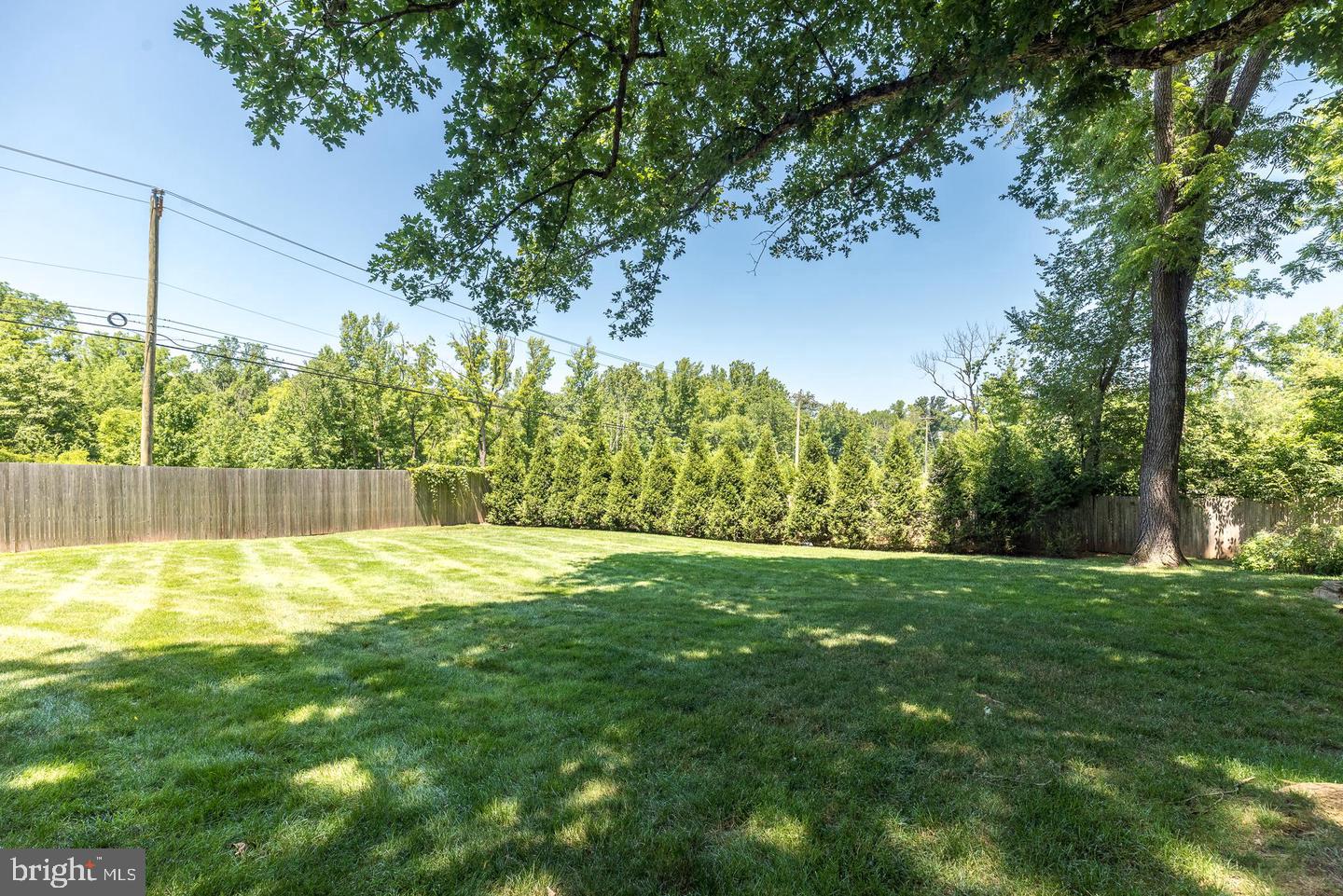 1633 Grasshopper Ln Property Photo 59