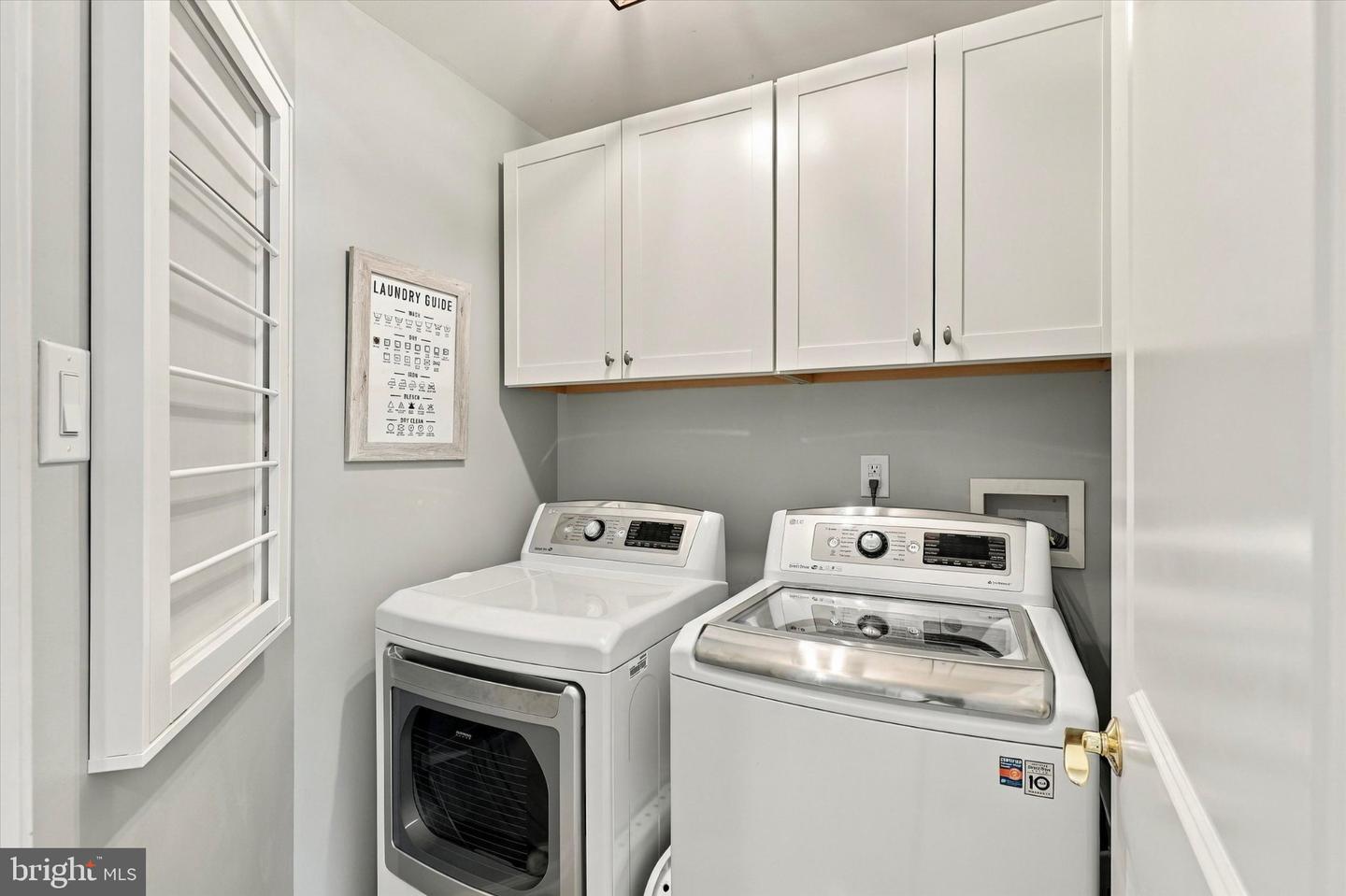 303 Ebony Ct Property Photo 25