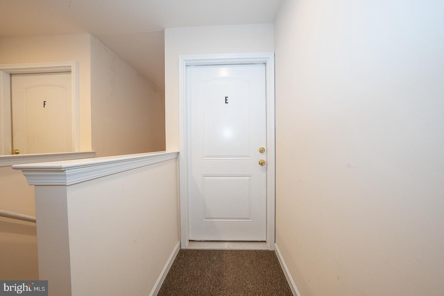192 S Hanover St #e Property Photo 5